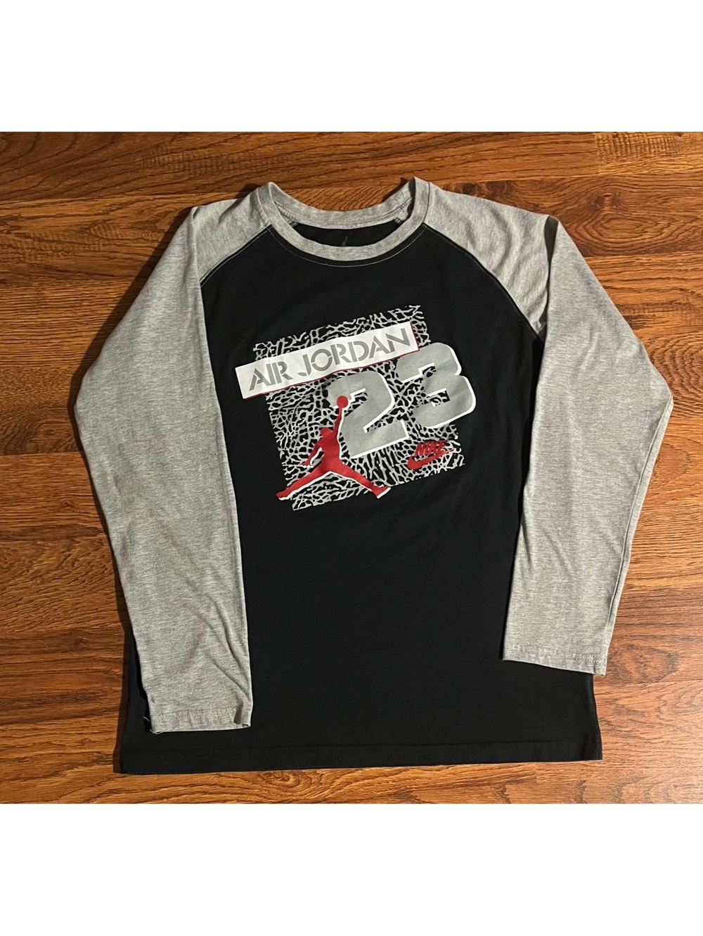 Air Jordan 23 Long Sleeve Raglan Shirt XL Black and Gray